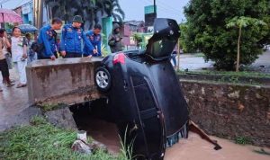 Warga Bandar Lampung Tewas Terseret Banjir Setelah Mobil Hanyut ke Drainase