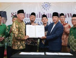 Gubernur Mirza Hibahkan Tanah, Ajak Muhammadiyah Bangun Lampung