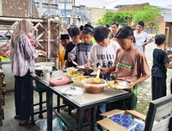 PWI bersama Warta Coffe Gelar Jumat Berkah, 89 Pekan Konsisten Beri Makanan Bergizi Gratis