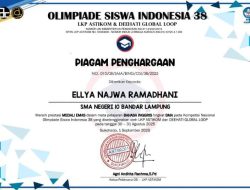 Siswi SMAN 10 Bandar Lampung Sabet 3 Emas OSI 38