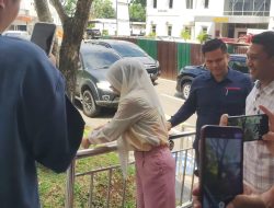 Bupati Pesawaran Nanda Indira Bungkam Saat Diperiksa Kejati soal Korupsi SPAM 2022