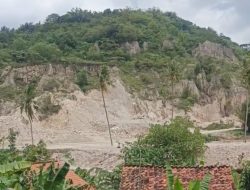 Bukit Camang Dikeruk Habis-habisan Tanpa Izin