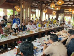 Petani Lamsel Gagal Panen Berulang, DPRD Minta PU Benahi Sungai dan Jalan Tani