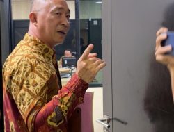 Dipanggil BK, Andy Roby Bungkam soal Dugaan Kempiskan Ban Mobil Mahasiswi