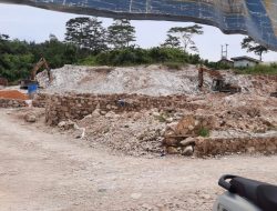 Tujuh Ekskavator Keruk Bukit Camang, Penegak Hukum Tetap Tenang
