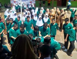 121 Siswa SDN 2 Harapan Jaya Korpri Lulus 100 Persen, Pelepasan Diwarnai Siram Air Bersih