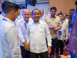 Bahlil Disambut Yel-Yel, Munas HIPMI Mendadak Riuh