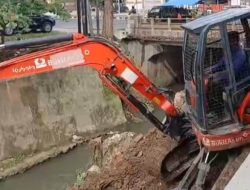 Pemkot Bandar Lampung Perbaiki Tembok Therapis Dolphin yang Roboh