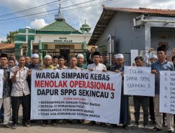 Warga Simpang Kebas Tolak Dapur SPPG, Persoalkan Lokasi di Samping Masjid