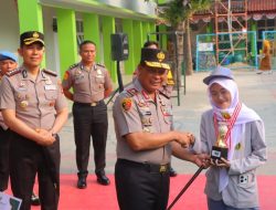 Polisi Harus Jadi Sahabat Masyarakat, Anak-anak Jangan Takut